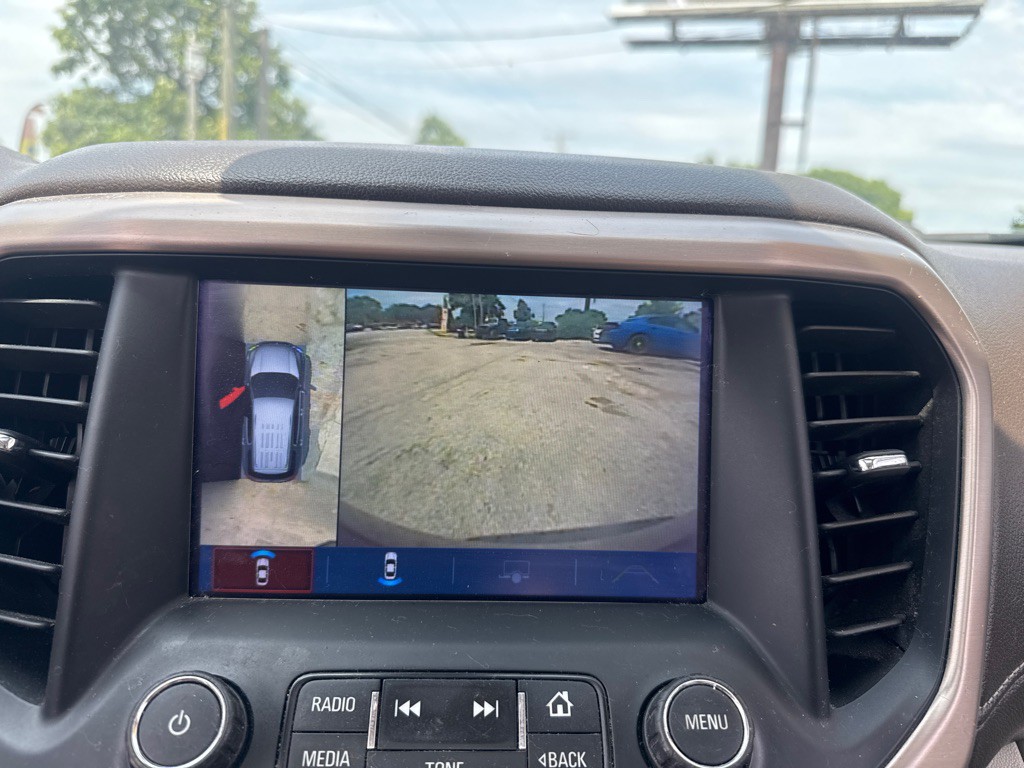 2019 GMC Acadia Image 17