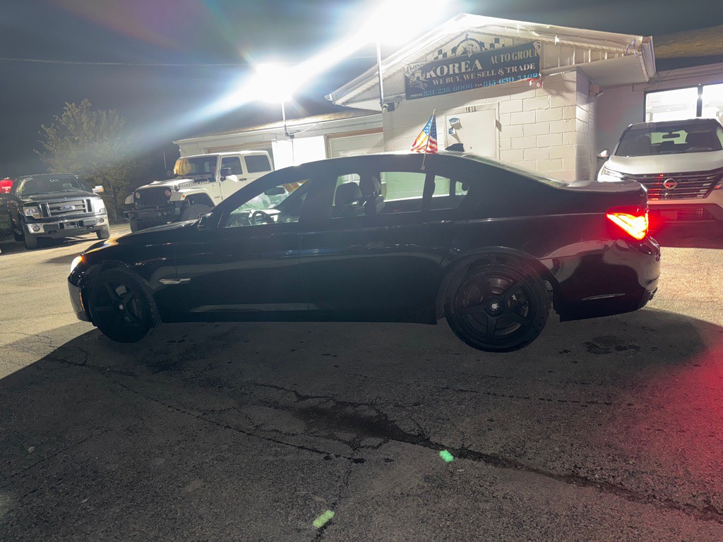 2015 BMW 7 Series Image 6