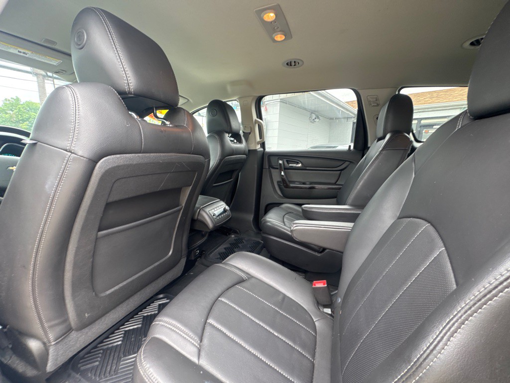 2017 Chevrolet Traverse Image 10