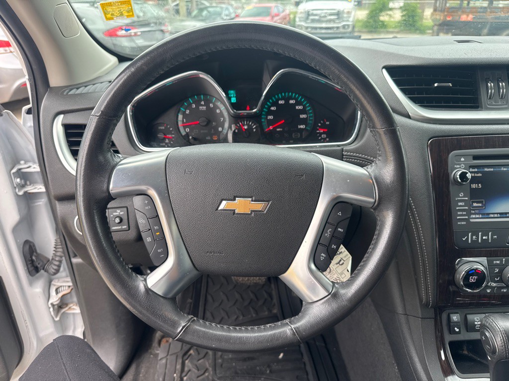 2017 Chevrolet Traverse Image 15