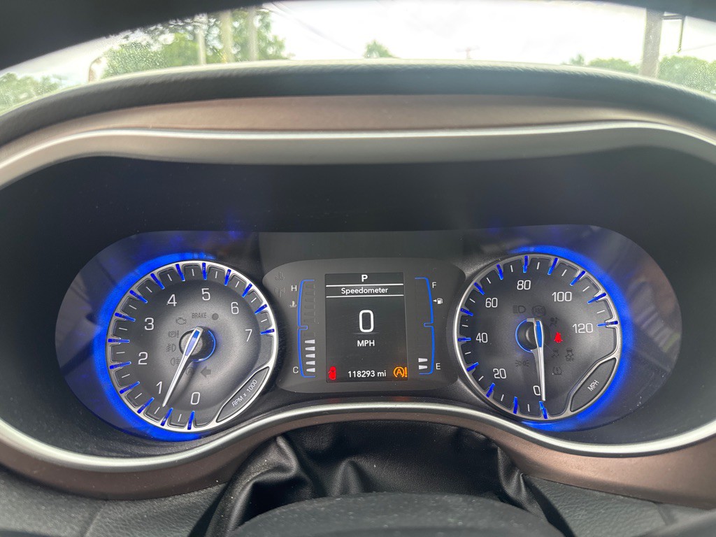 2019 Chrysler Pacifica Image 11