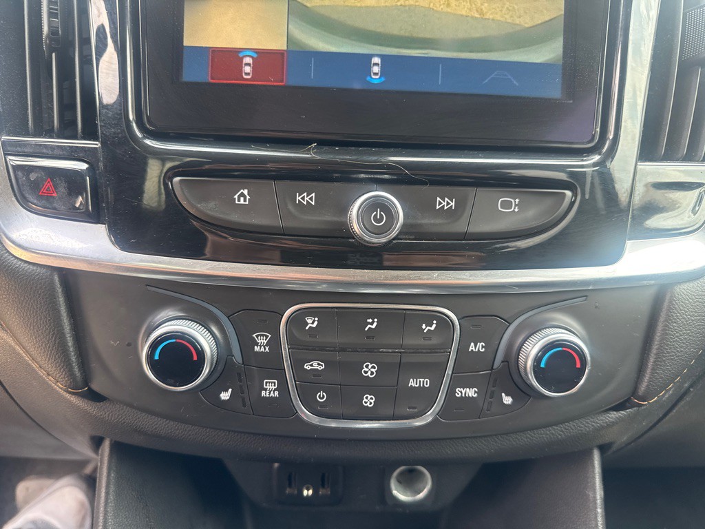 2019 Chevrolet Traverse Image 16