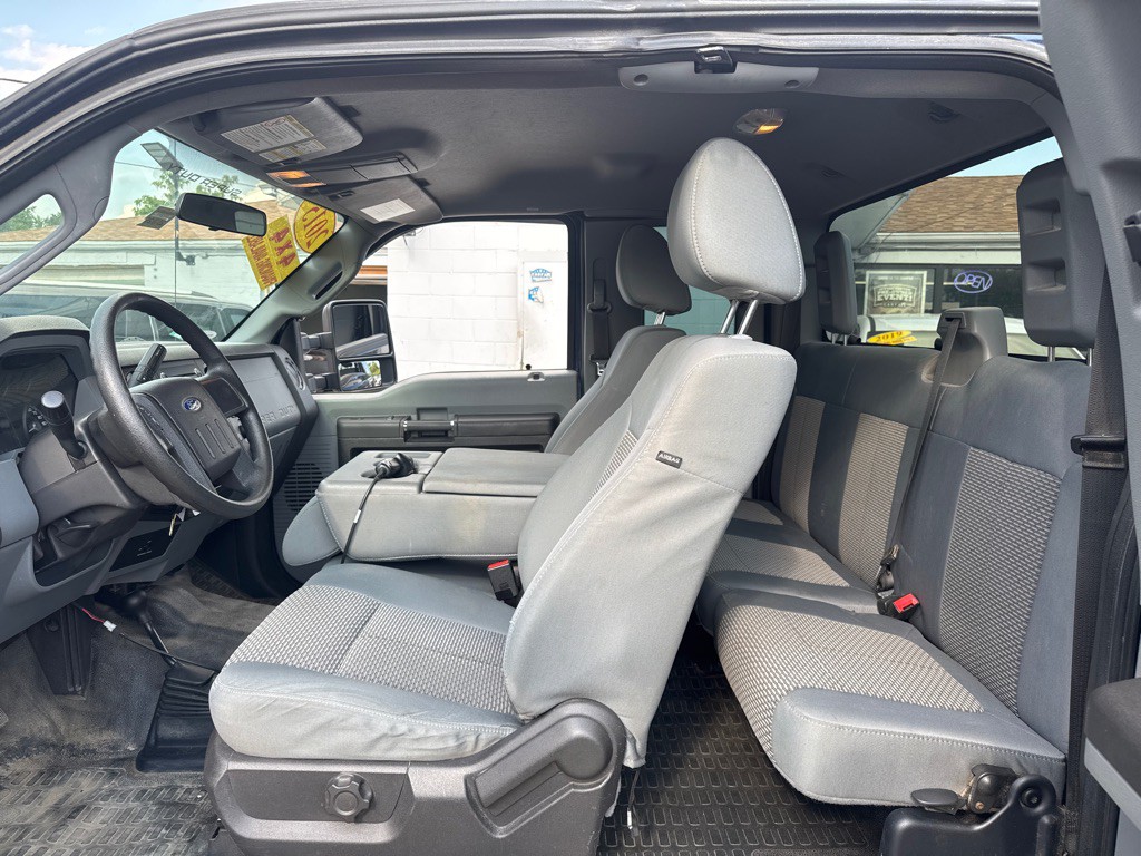 2015 Ford F-250 Image 8