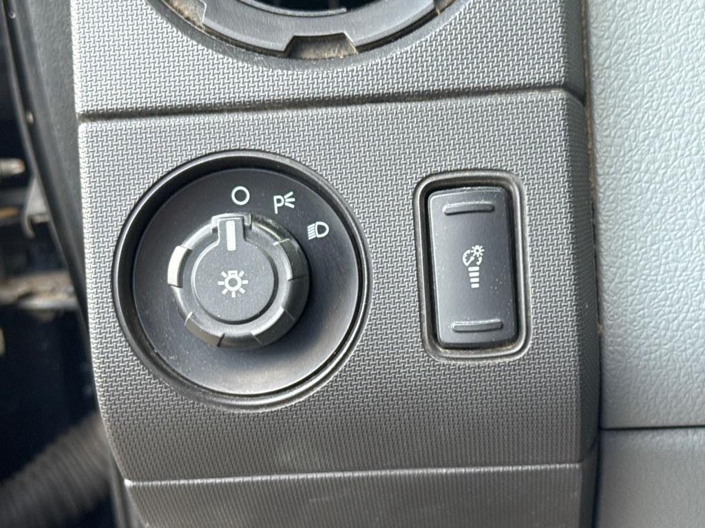 2015 Ford F-250 Image 15
