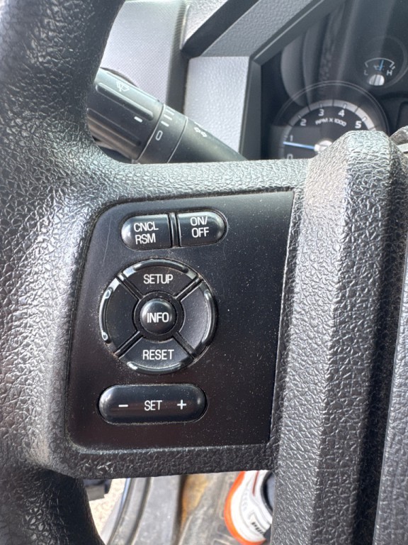 2015 Ford F-250 Image 16