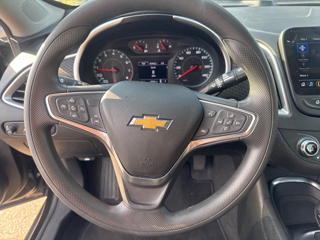 2025 Chevrolet Malibu Image 10