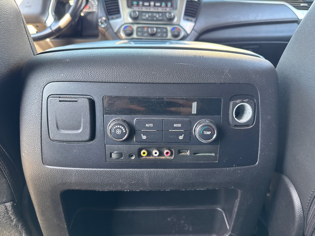 2016 Chevrolet Tahoe Image 10