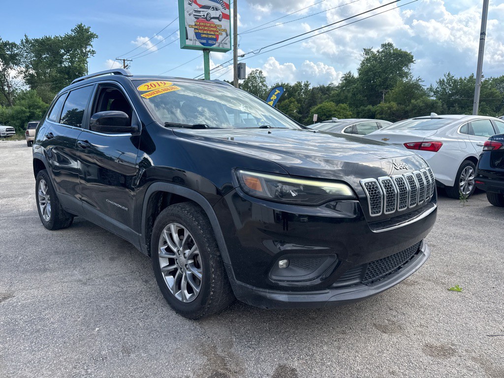 2019 Jeep Cherokee Image 1