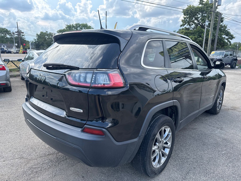 2019 Jeep Cherokee Image 5