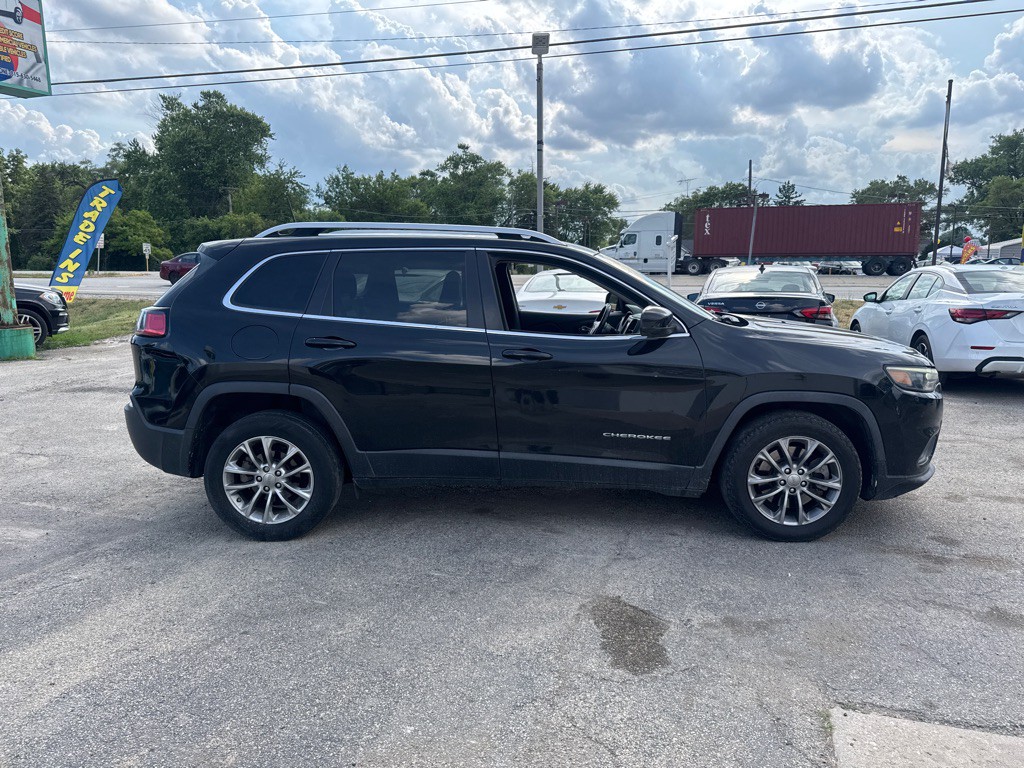 2019 Jeep Cherokee Image 6