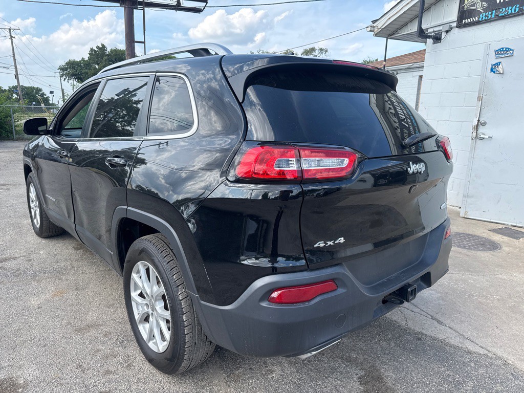 2017 Jeep Cherokee Image 5
