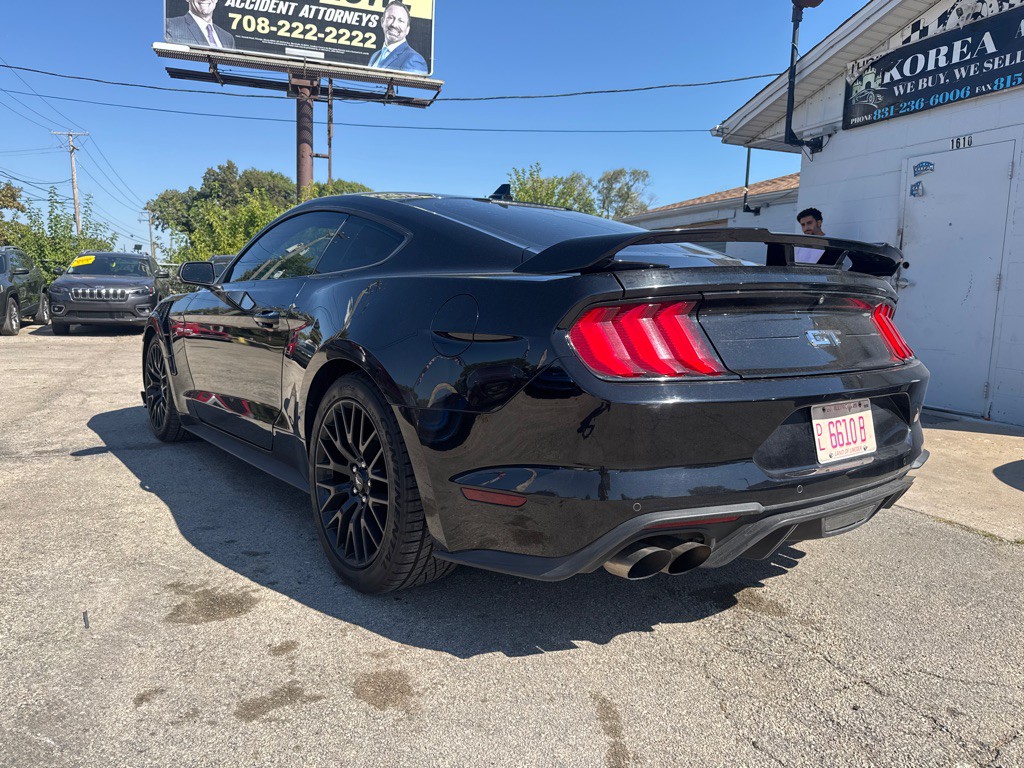 2021 Ford Mustang Image 5