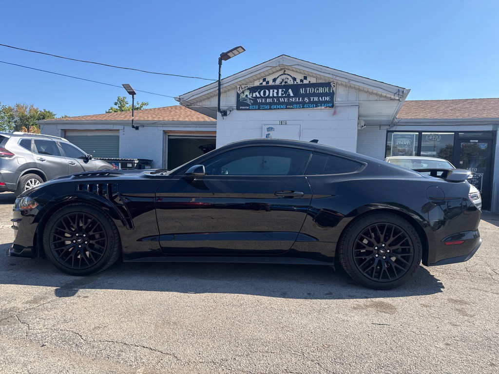 2021 Ford Mustang Image 6