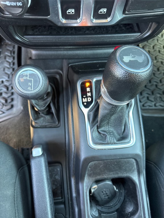 2022 Jeep Wrangler Image 15