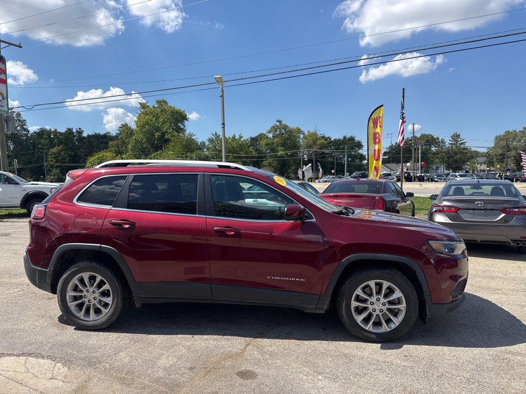 2019 Jeep Cherokee Image 3