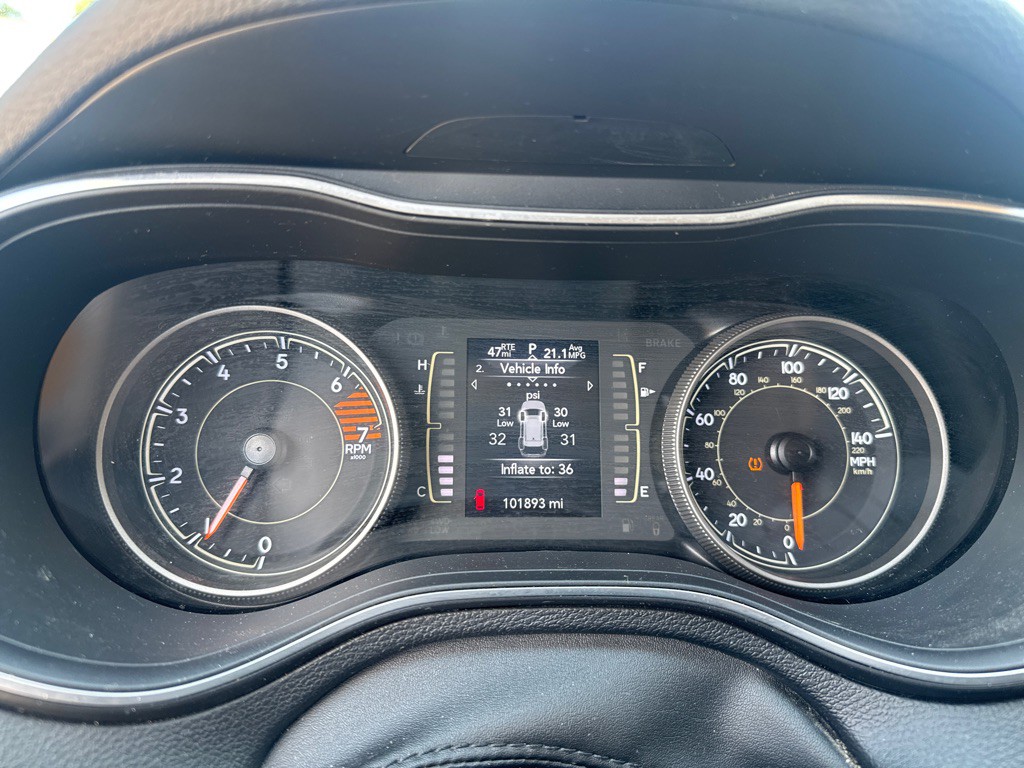 2019 Jeep Cherokee Image 9