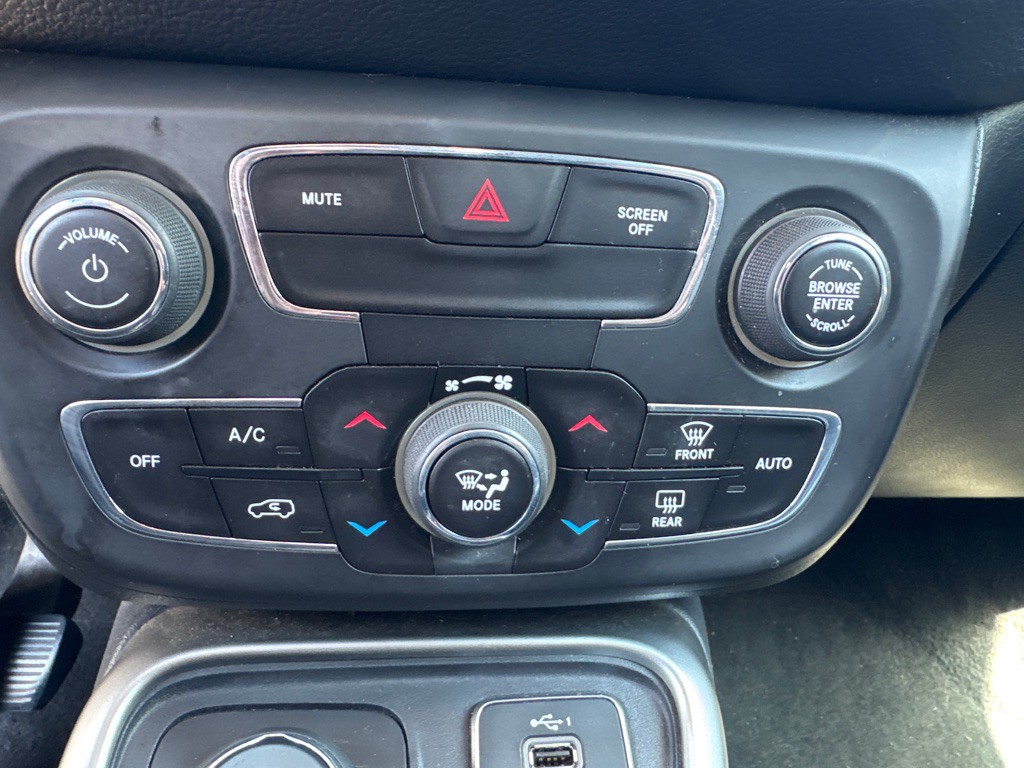 2019 Jeep Compass Image 13