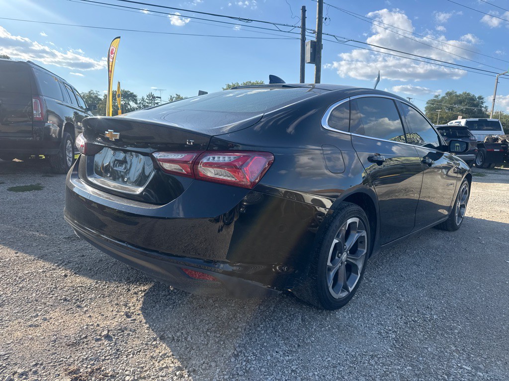 2021 Chevrolet Malibu Image 4