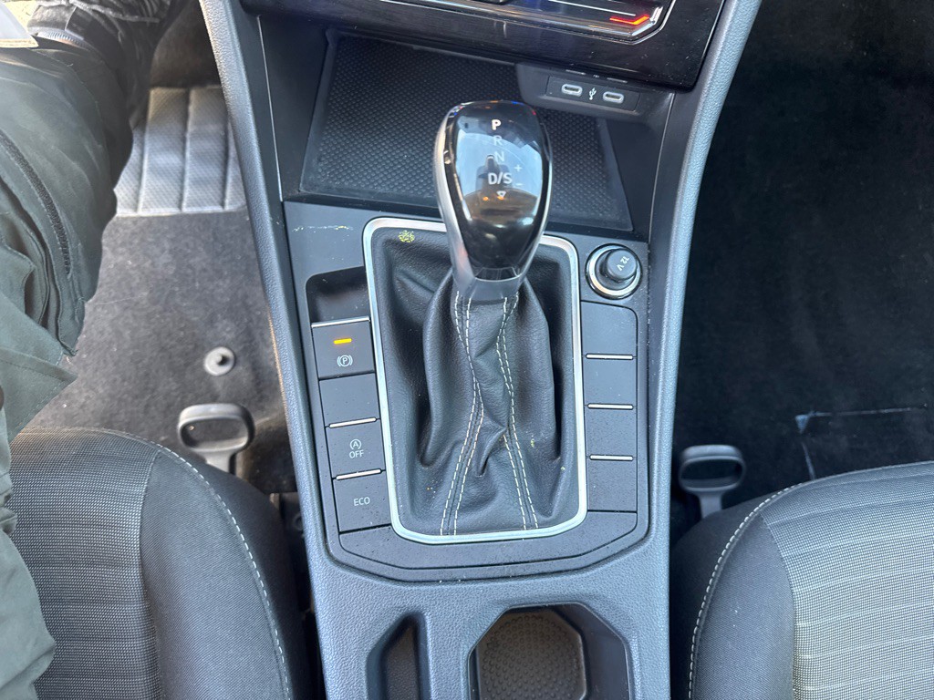 2025 Volkswagen Jetta Image 14