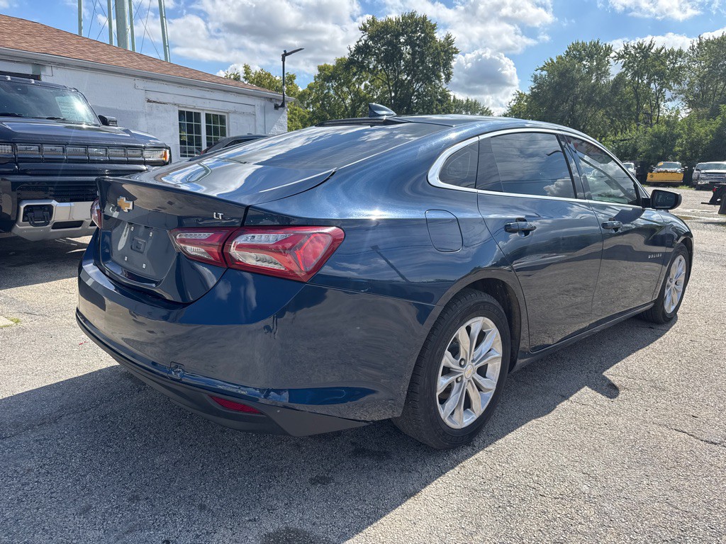 2022 Chevrolet Malibu Image 4
