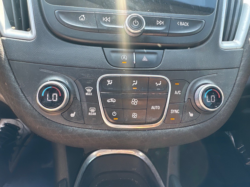 2022 Chevrolet Malibu Image 14