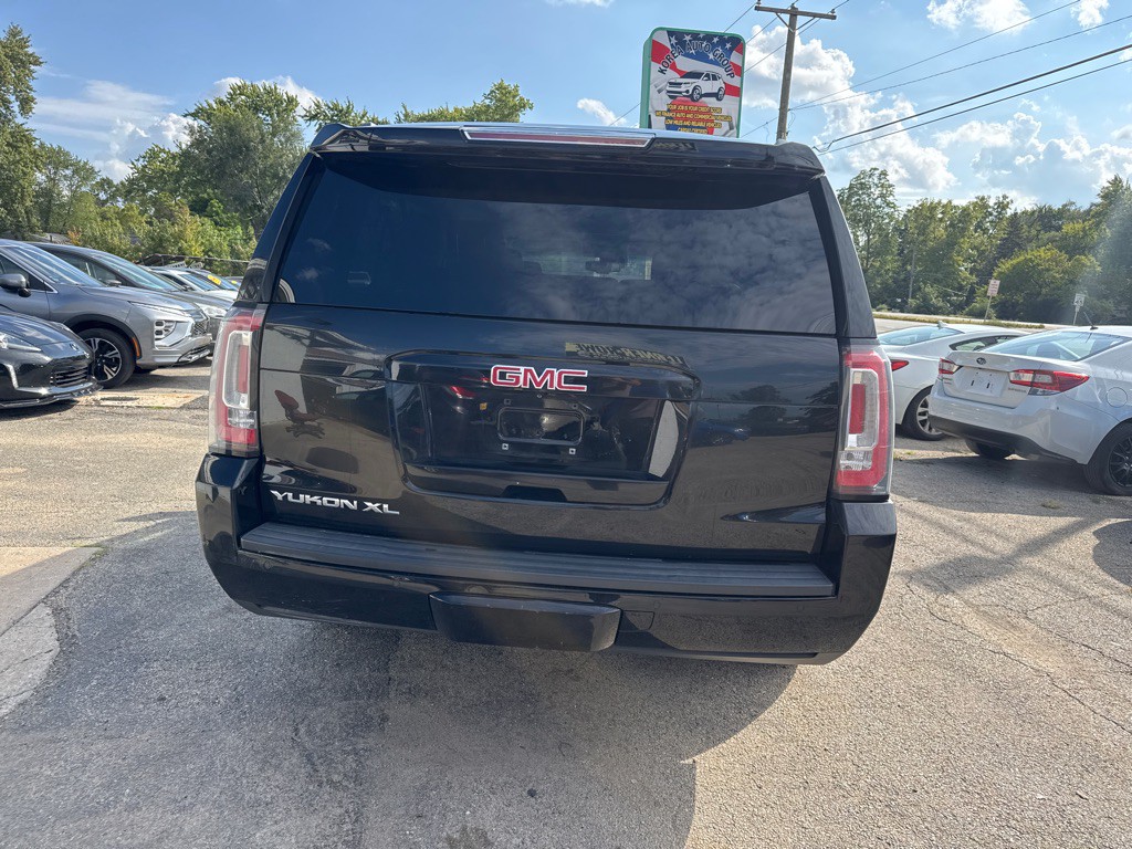 2015 GMC Yukon Image 5