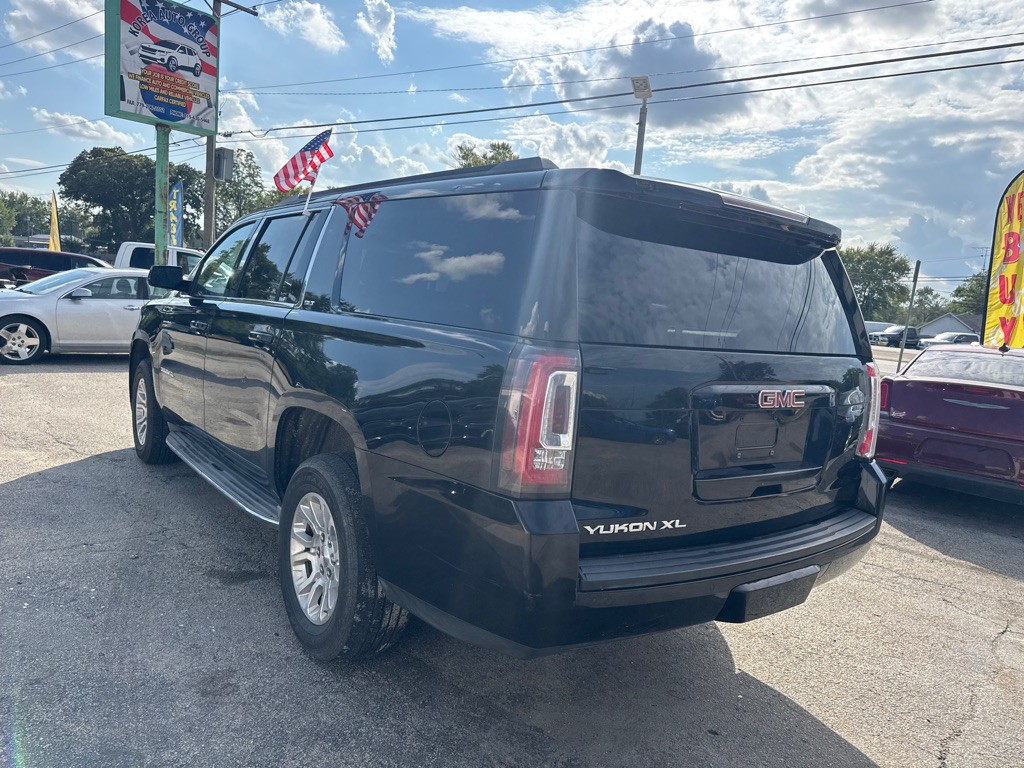 2015 GMC Yukon Image 6