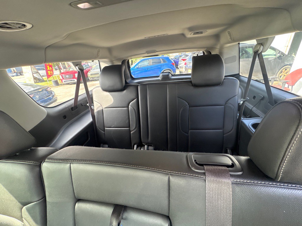 2015 GMC Yukon Image 9