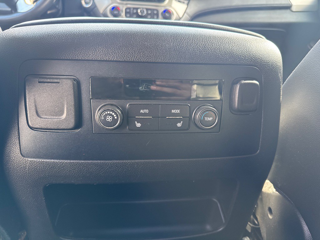 2015 GMC Yukon Image 10