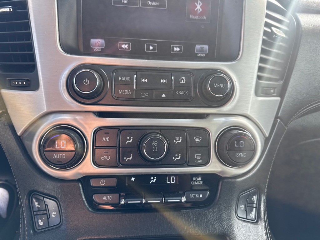 2015 GMC Yukon Image 16