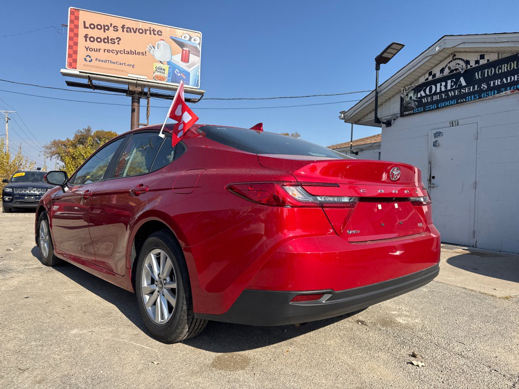 2025 Toyota Camry Image 5