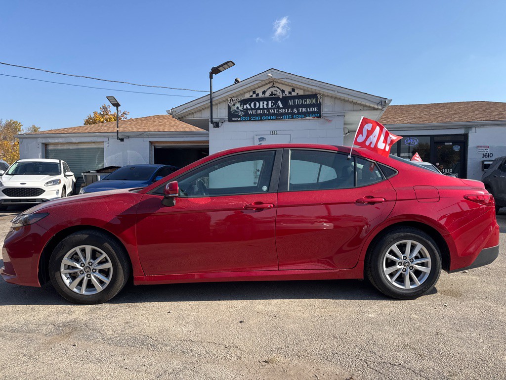 2025 Toyota Camry Image 6