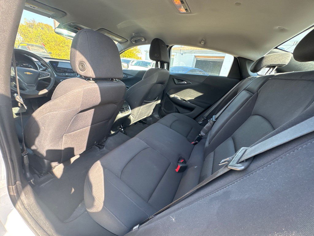 2023 Chevrolet Malibu Image 7