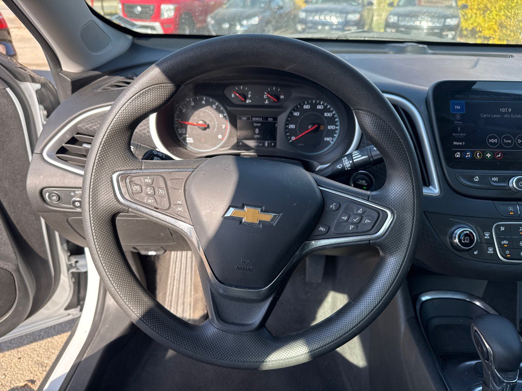 2023 Chevrolet Malibu Image 10