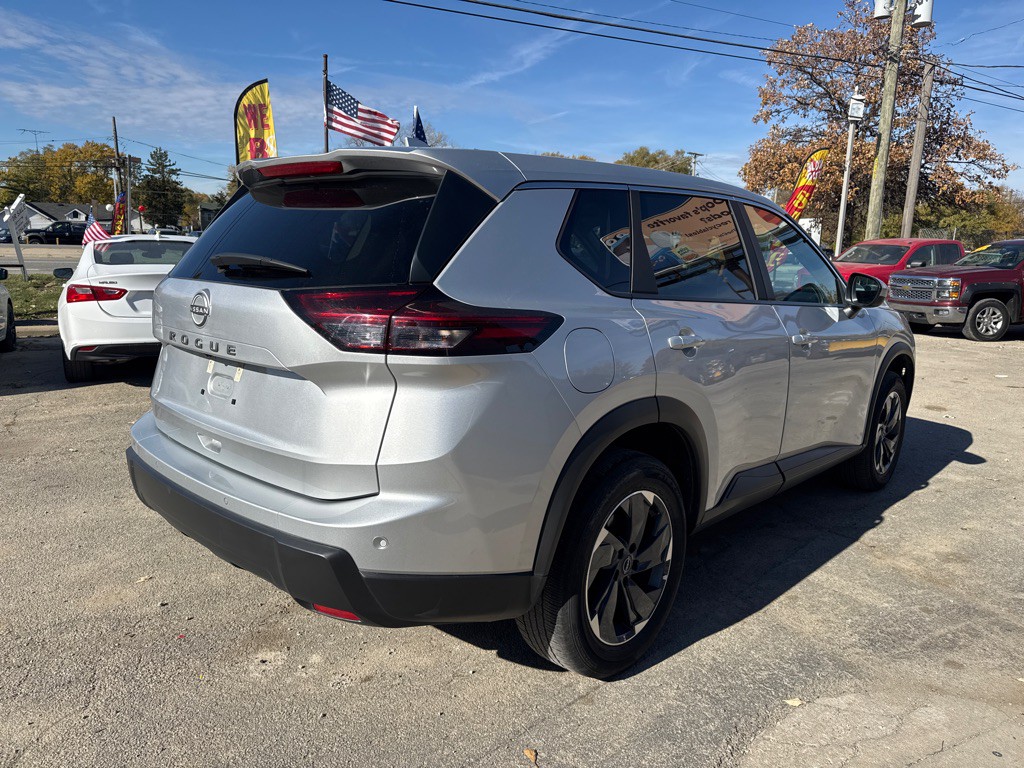 2025 Nissan Rogue Image 4