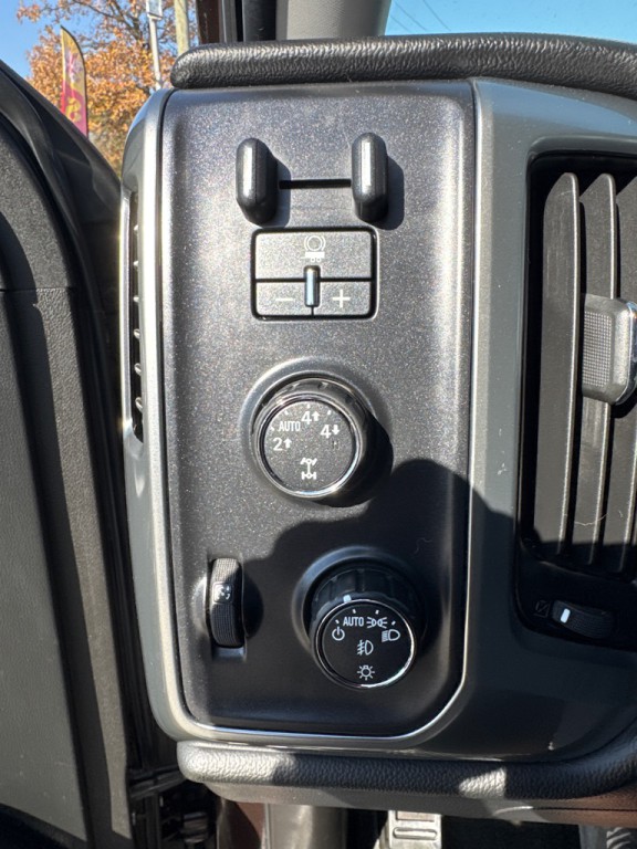 2016 Chevrolet Silverado 1500 Image 14