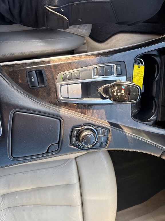 2012 BMW 6 Series Image 13