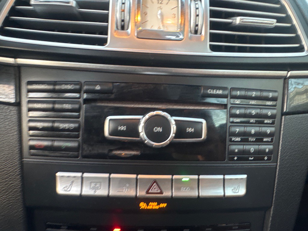 2015 Mercedes-Benz E-Class Image 13