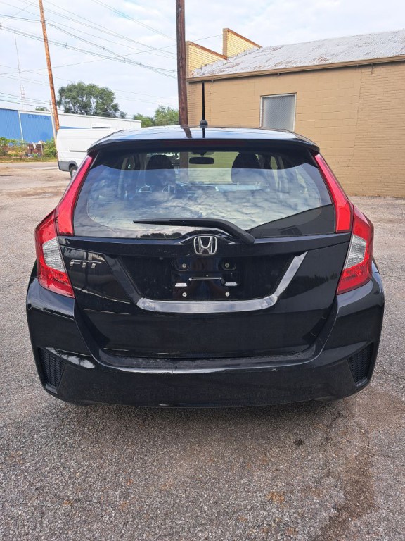 2016 Honda Fit Image 3