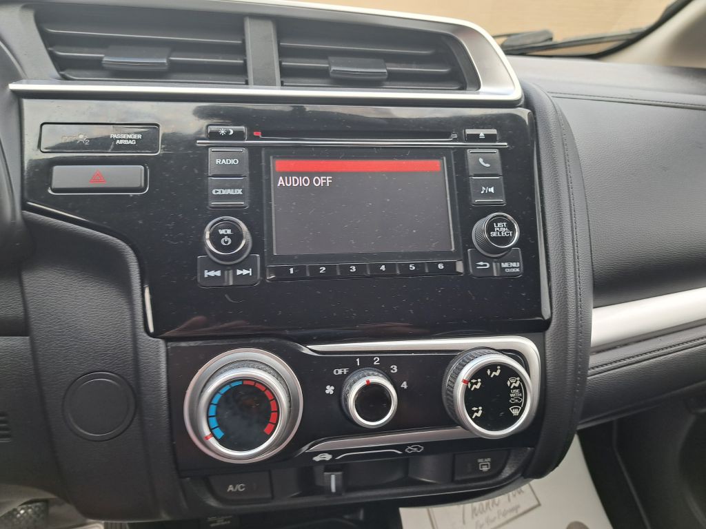 2016 Honda Fit Image 9