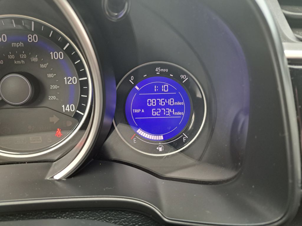 2016 Honda Fit Image 11