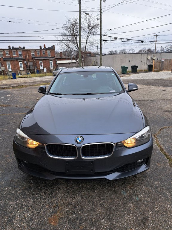 2015 BMW 3 Series Image 1