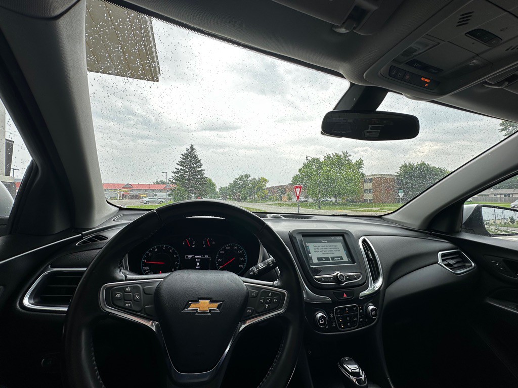 2018 Chevrolet Equinox Image 4