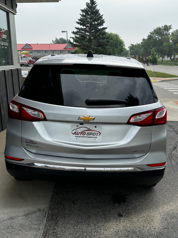 2018 Chevrolet Equinox Image 8