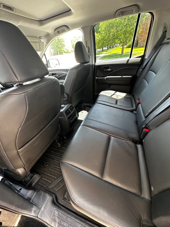 2020 Honda Ridgeline Image 6