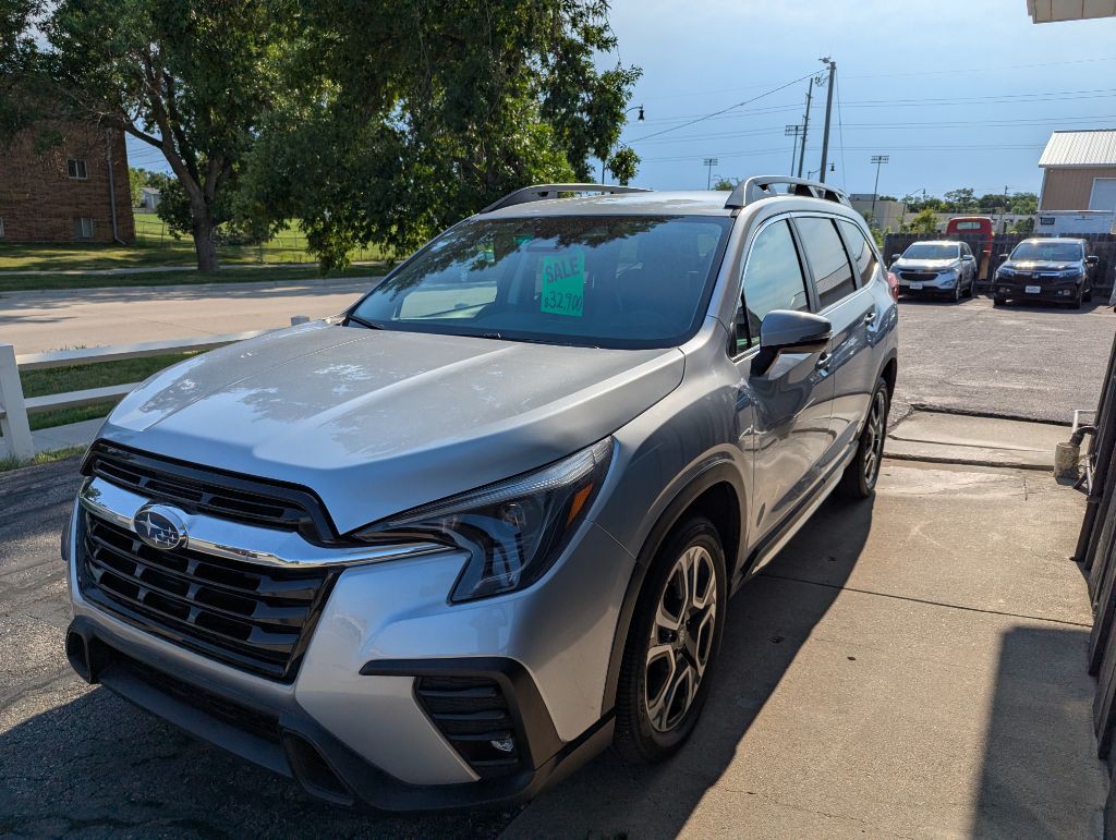 2023 Subaru Ascent Image 4