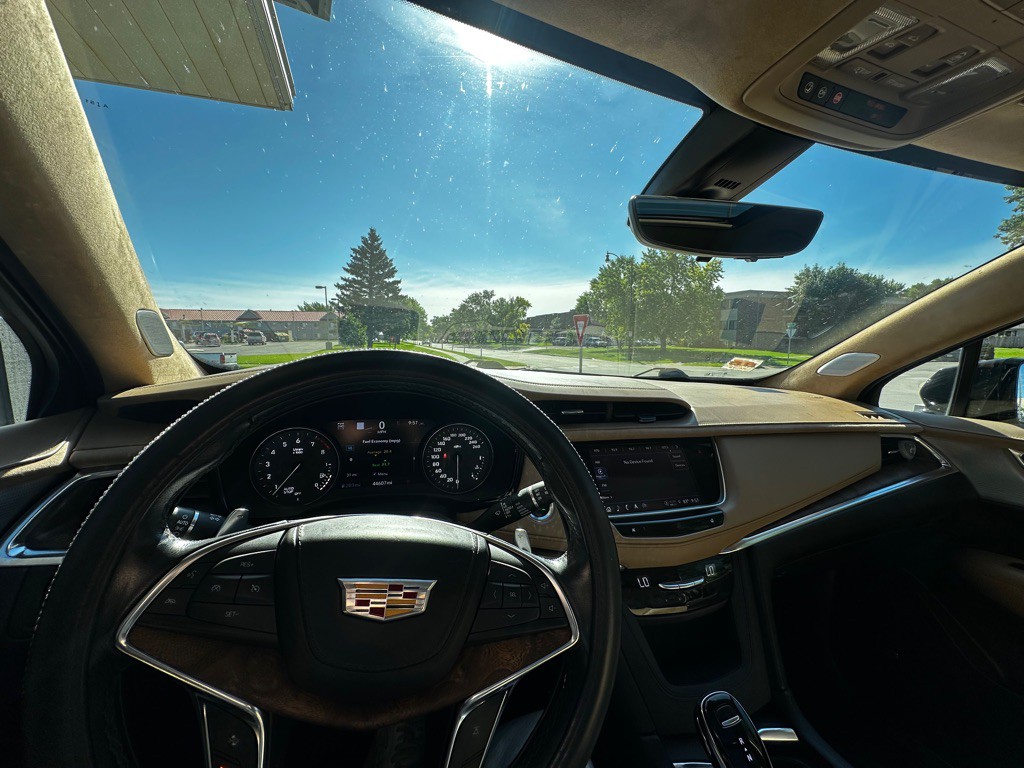 2022 Cadillac XT5 Image 4