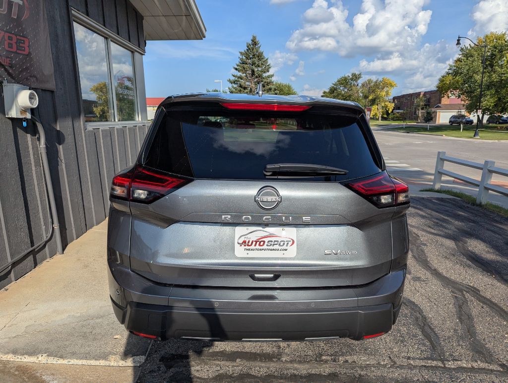2024 Nissan Rogue Image 4
