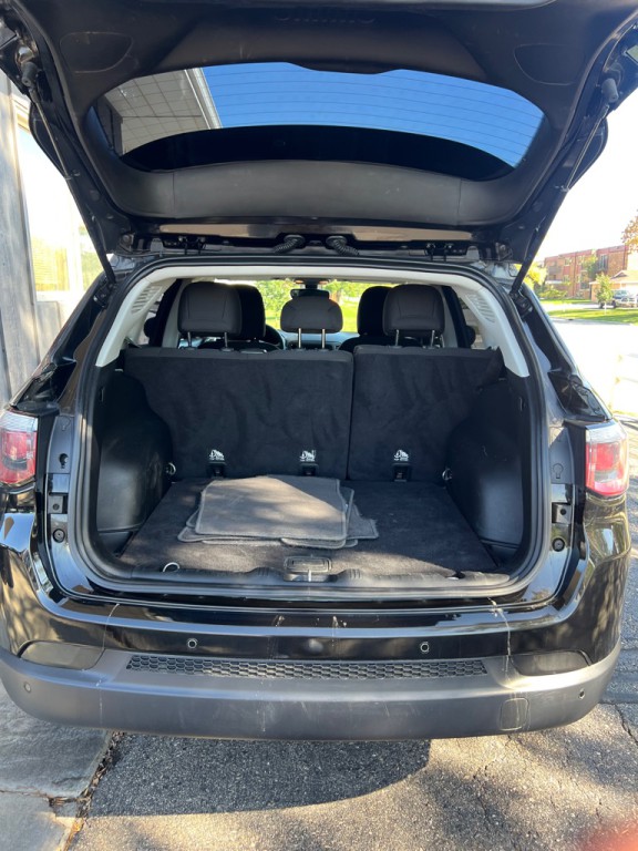 2018 Jeep Compass Image 3