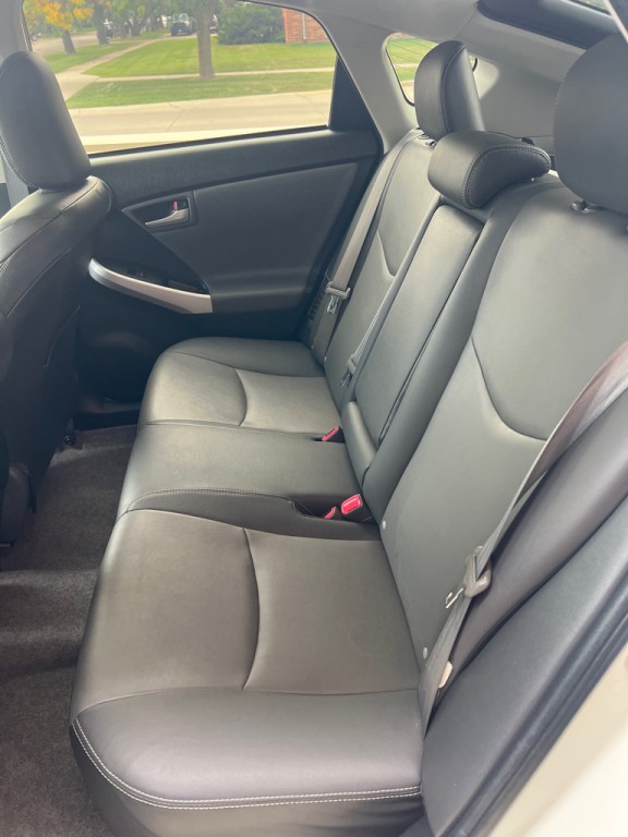 2015 Toyota Prius Image 7